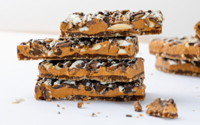 200 gram Salted Caramel Crunch PVC with Bow